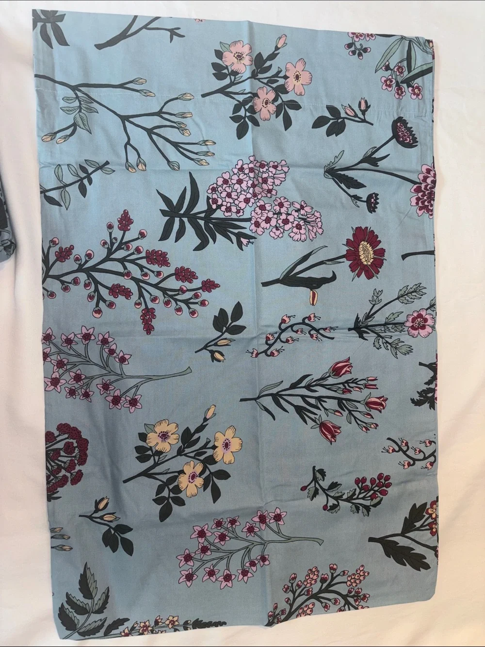 Urban Outfitters Floral Cotton Duvet Cover w/ 2 cases Sz Full/Queen Light Blue